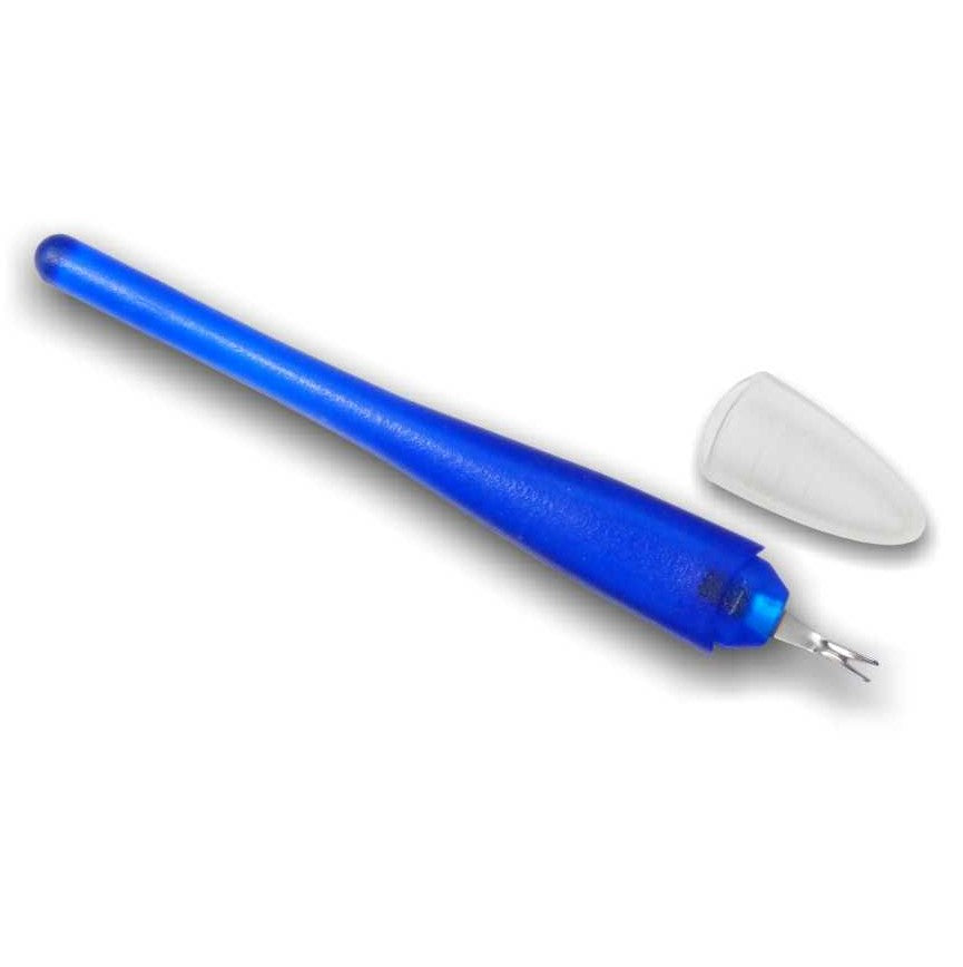 Nagelhautmesser mit Löffelspitze V-Form in blau-transparent mit Schutzkappe